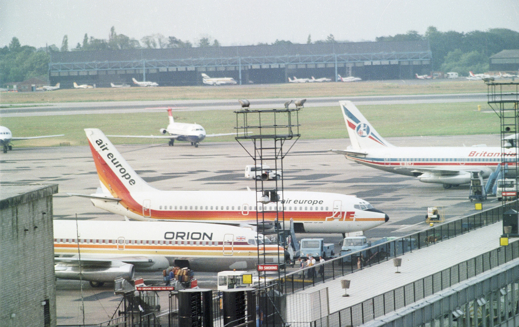 Photo of Sriwijaya PK-CJD, Boeing 737-200