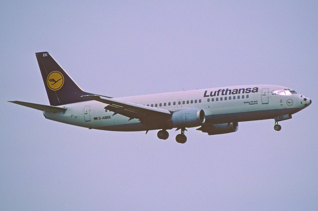 Photo of Lufthansa D-ABEK, Boeing 737-300