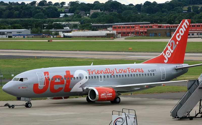 Photo of Jet2.com G-GDFT, Boeing 737-300
