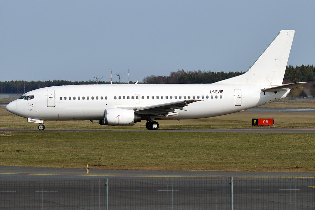 Photo of Getjet LY-EWE, Boeing 737-300