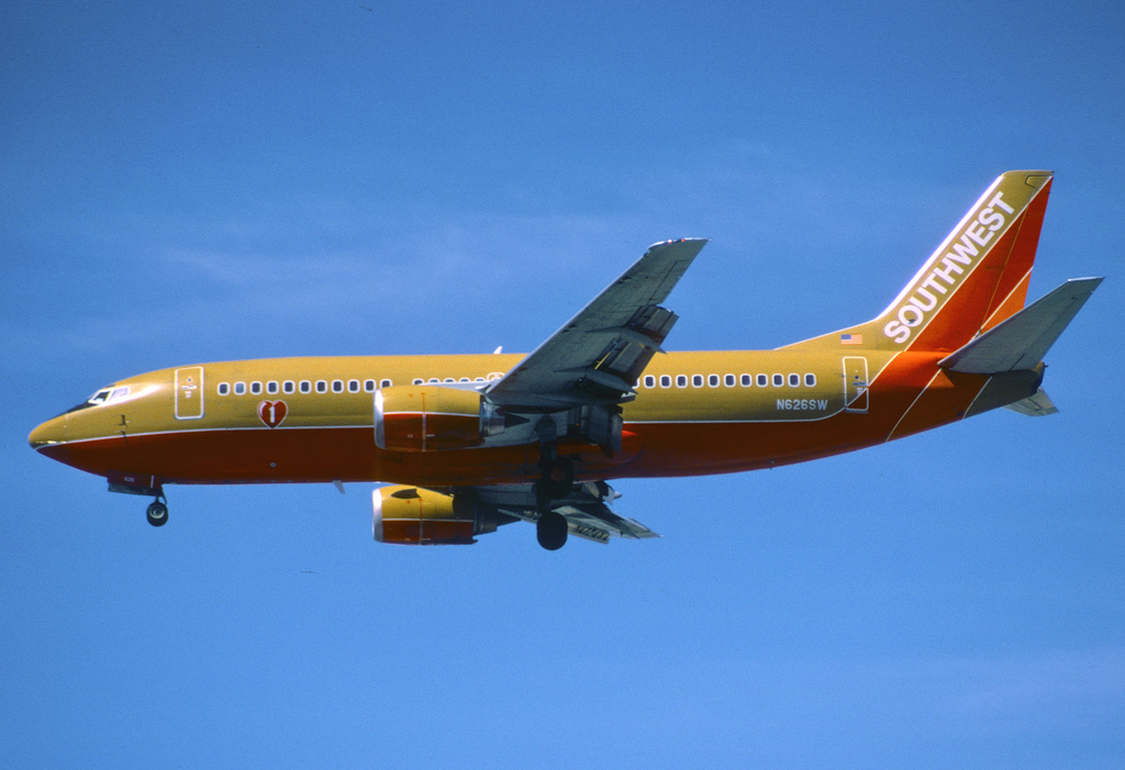 Photo of Southwest Airlines N626SW, Boeing 737-300