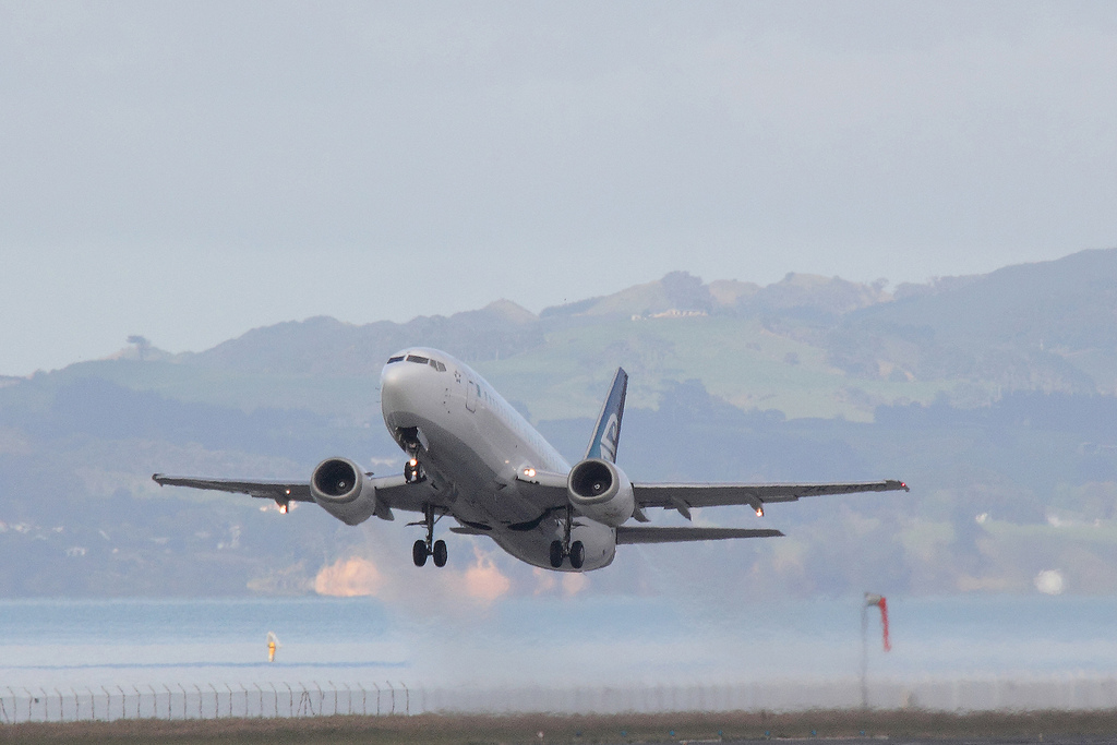 Photo of Air New Zealand ZK-NGD, Boeing 737-300