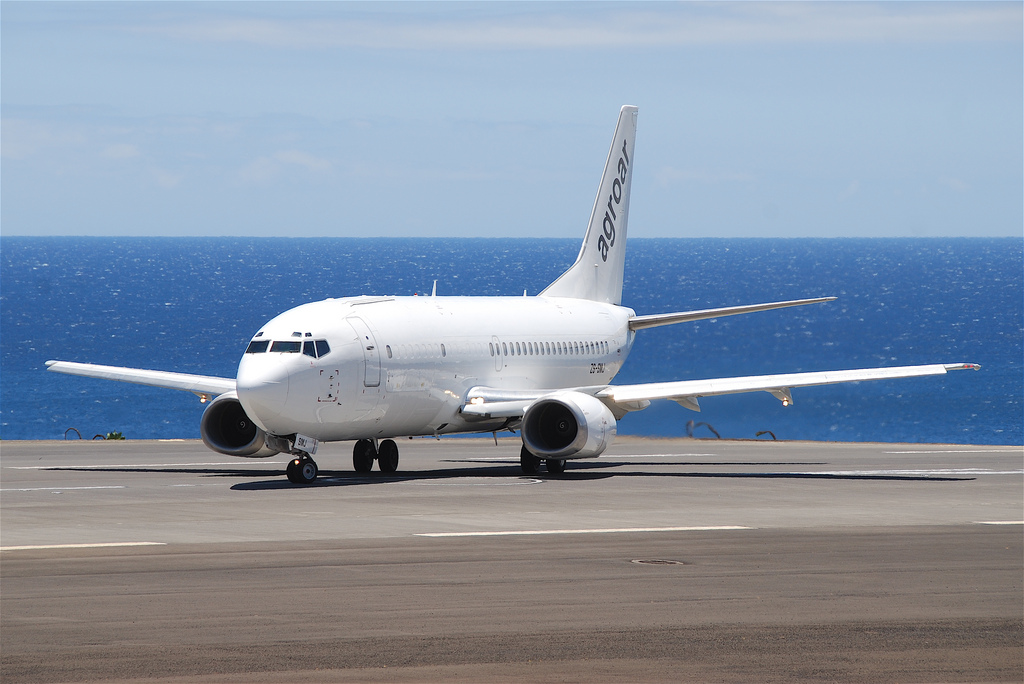 Photo of Safair ZS-SMJ, Boeing 737-300