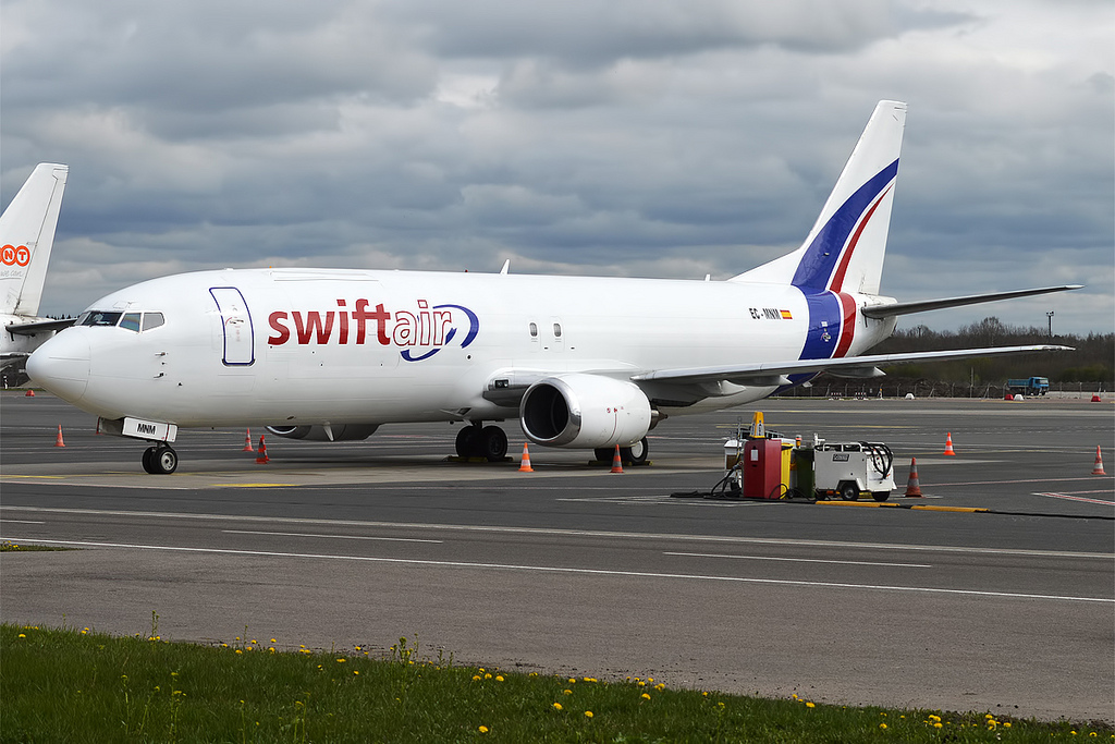 Photo of Swiftair EC-MNM, Boeing 737-400