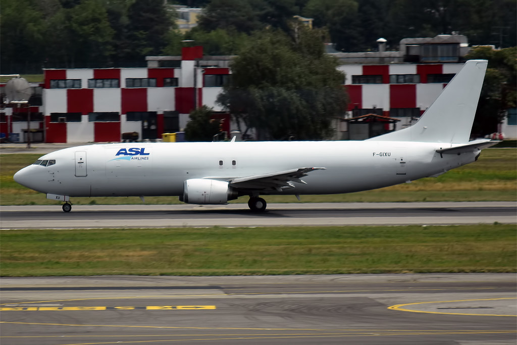 Photo of ASL Airlines France F-GIXU, Boeing 737-400