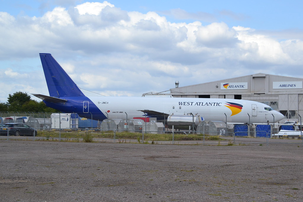 Photo of West Atlantic G-JMCV, Boeing 737-400