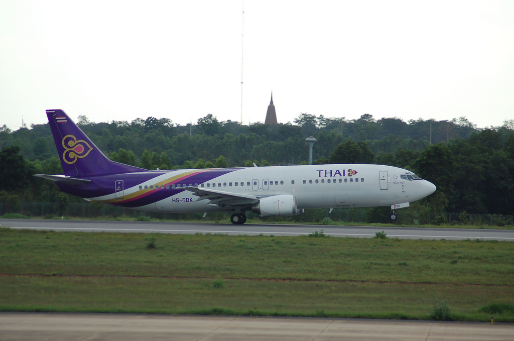 Photo of Thai Airways HS-TDK, Boeing 737-400