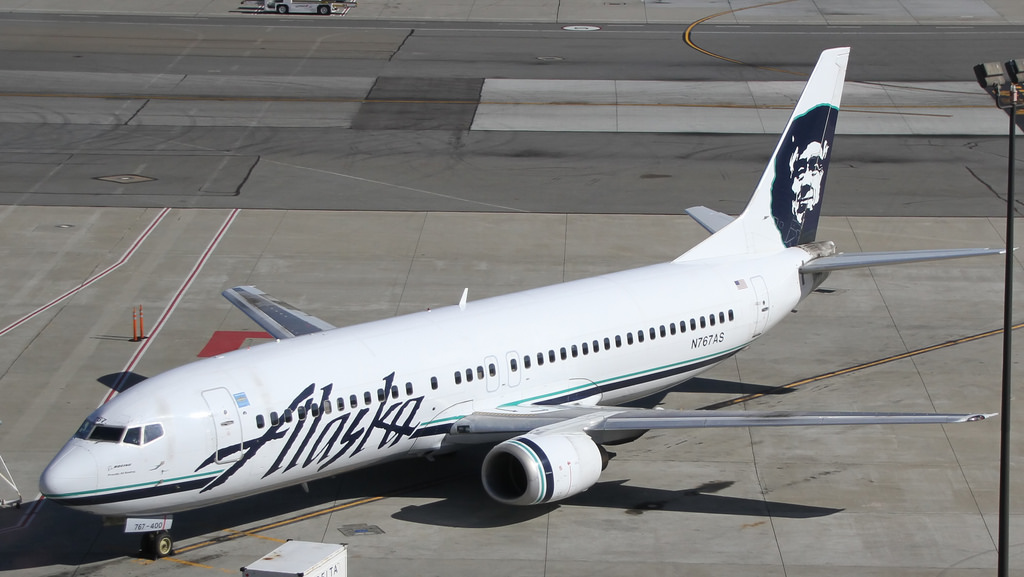 Photo of Alaska Airlines N767AS, Boeing 737-400