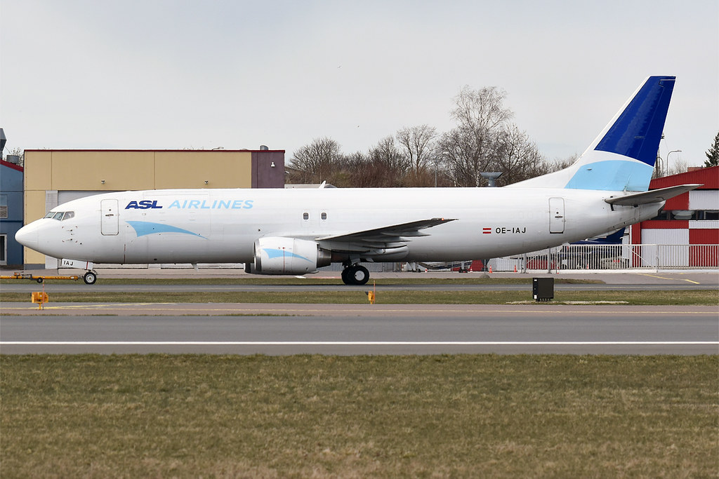 Photo of ASL Airlines Belgium OE-IAJ, Boeing 737-400