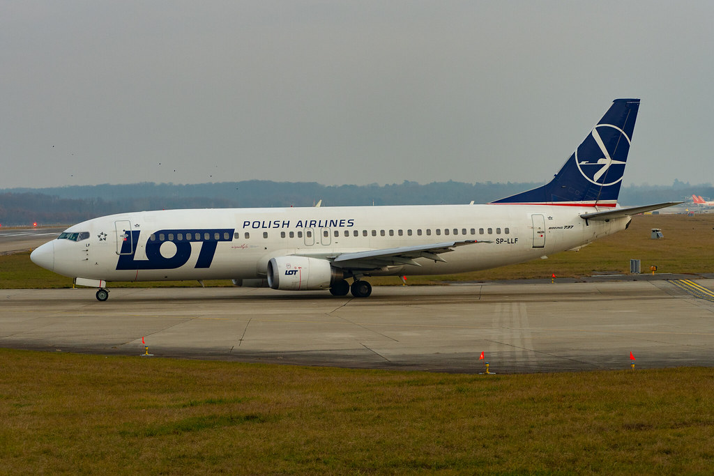 Photo of LOT Polish Airlines SP-LLF, Boeing 737-400
