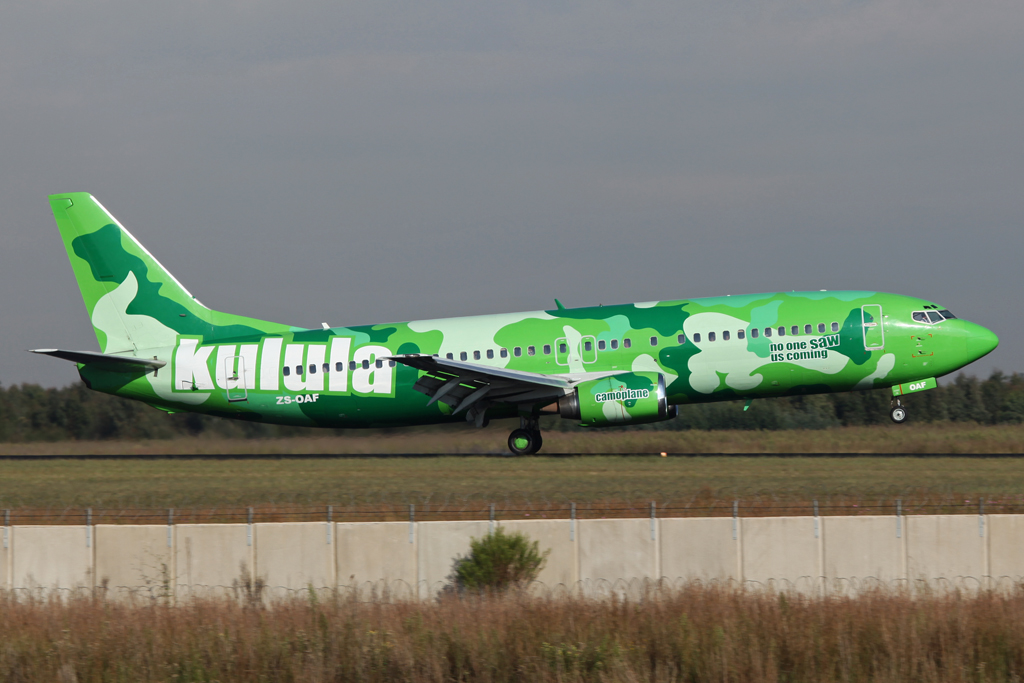 Photo of Safair ZS-OAF, Boeing 737-400