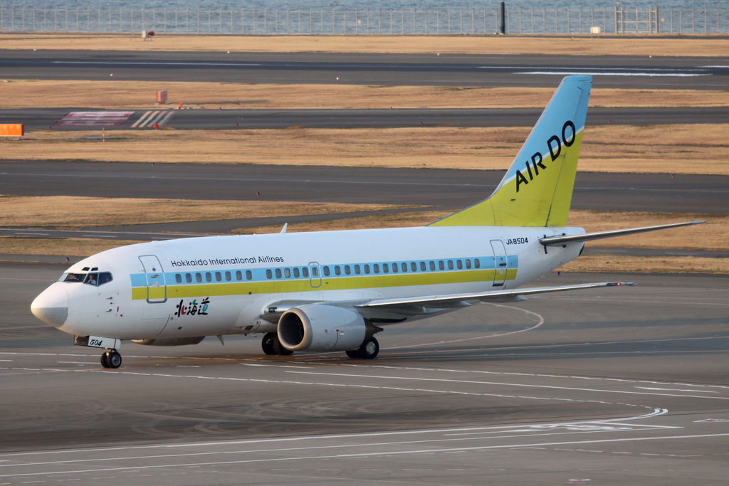 Photo of Air Do JA8504, Boeing 737-500