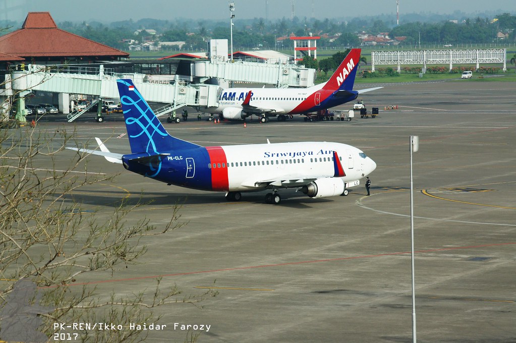 Photo of Sriwijaya PK-CLC, Boeing 737-500