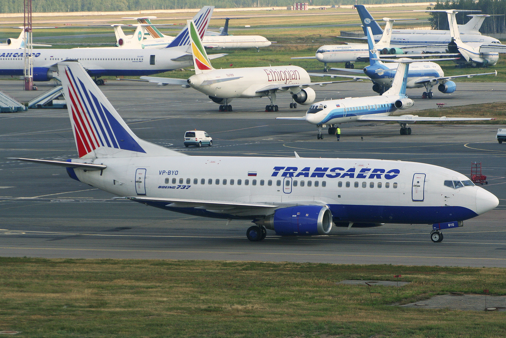 Photo of Transaero Airlines VP-BYO, Boeing 737-500