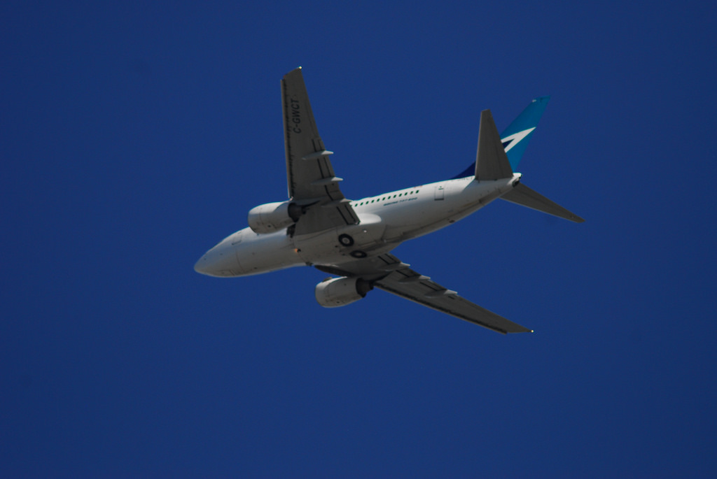 Photo of Westjet Airlines C-GWCT, Boeing 737-600