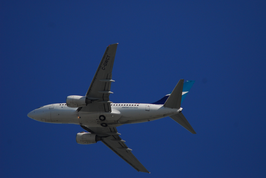 Photo of Westjet Airlines C-GWCT, Boeing 737-600