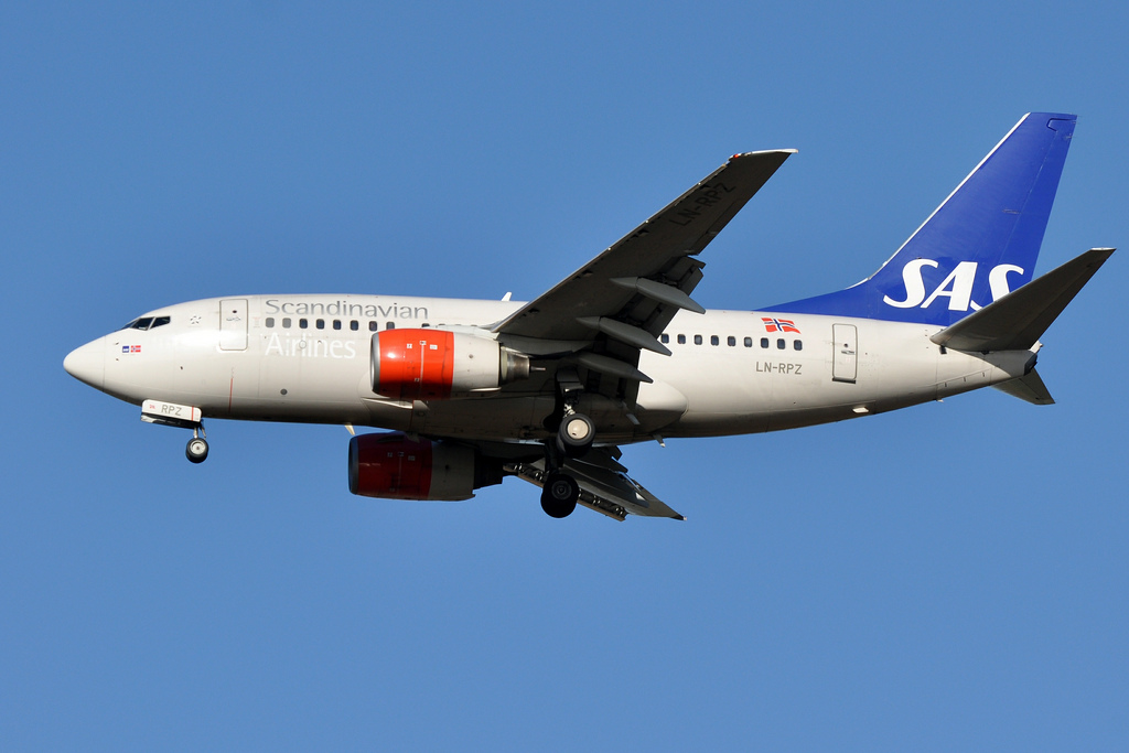 Photo of SAS Scandinavian Airlines LN-RPZ, Boeing 737-600