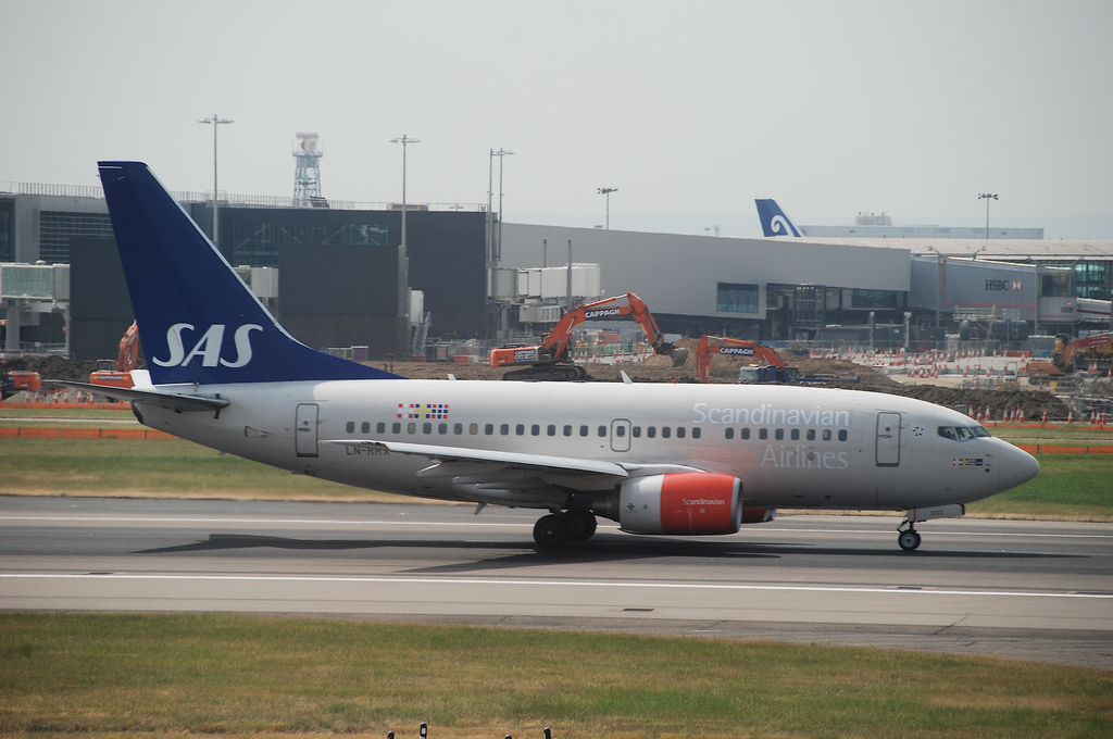 Photo of SAS Scandinavian Airlines LN-RRX, Boeing 737-600