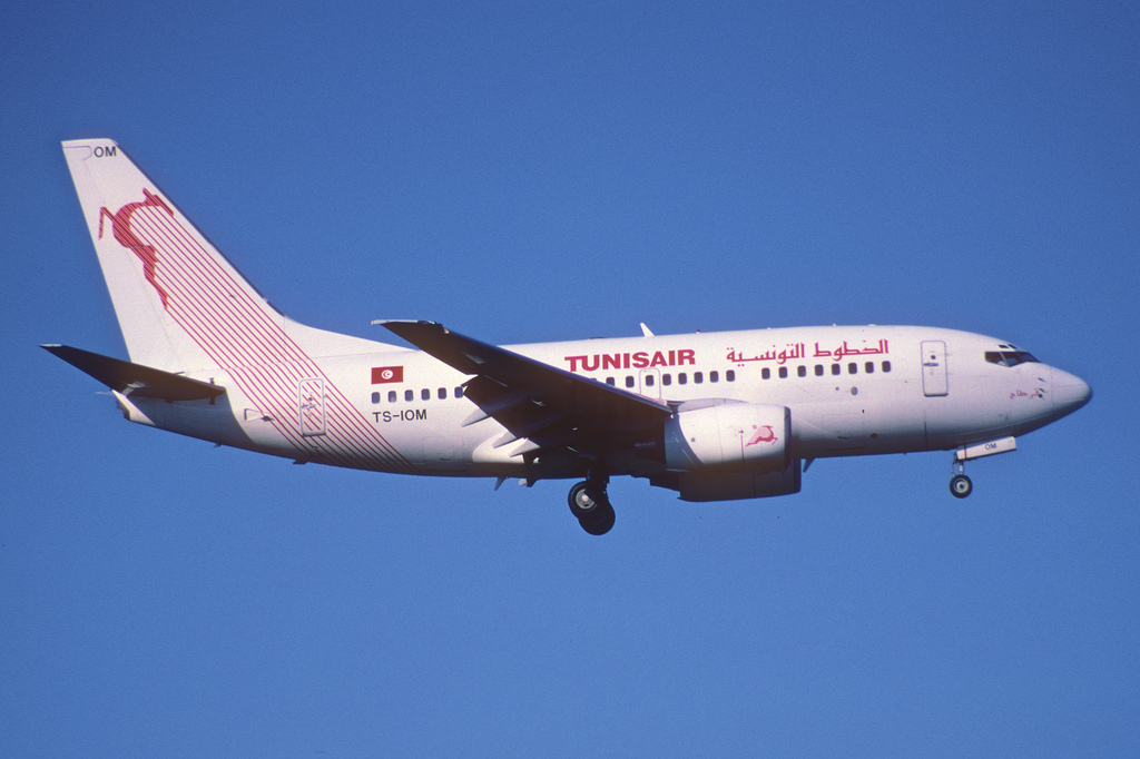Photo of Tunisair TS-IOM, Boeing 737-600