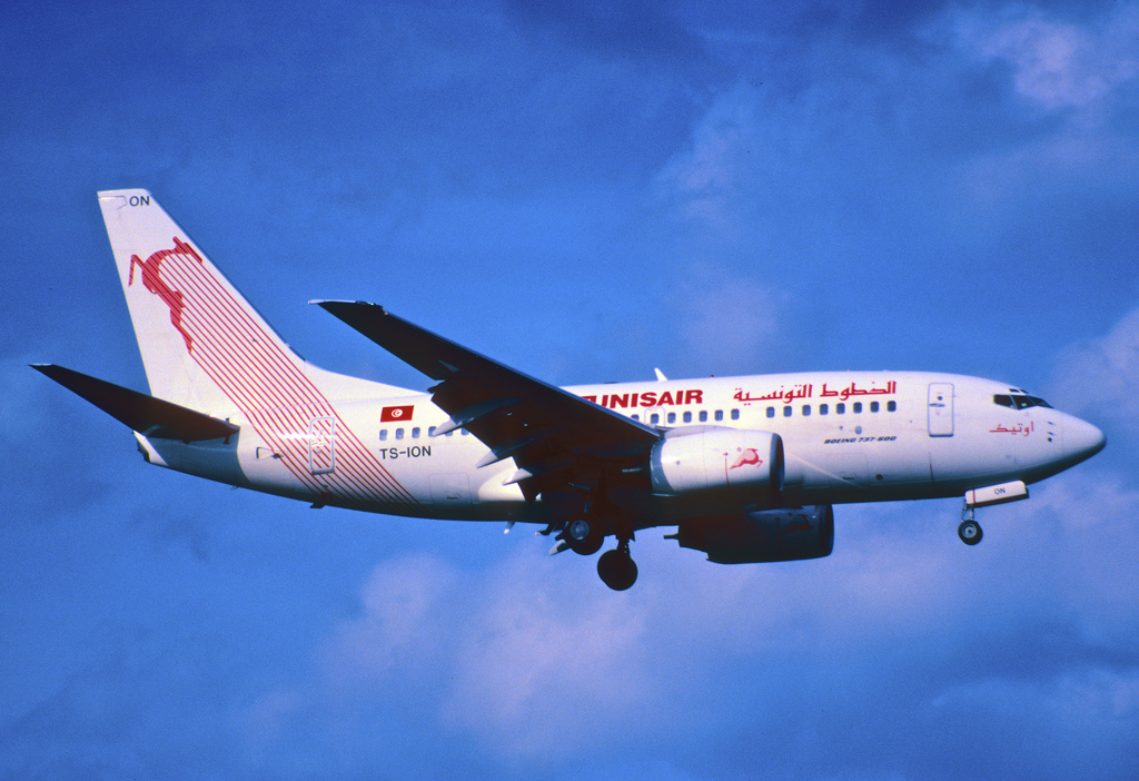 Photo of Tunisair TS-ION, Boeing 737-600
