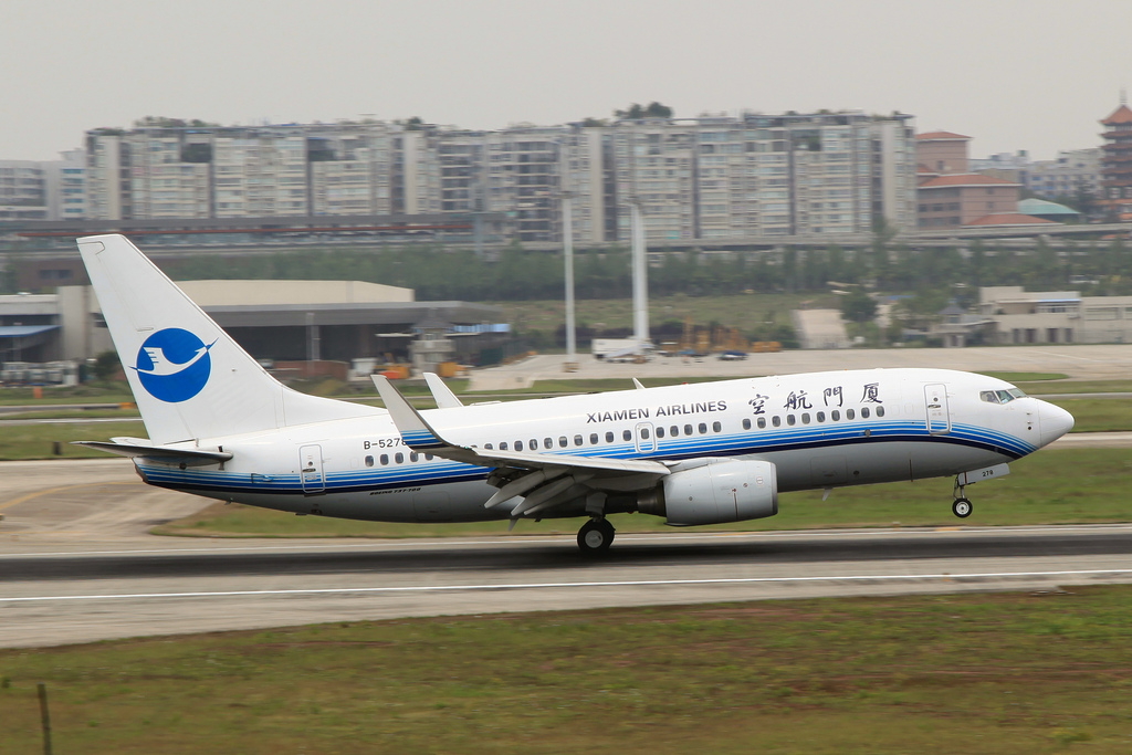Photo of Xiamen Airlines B-5278, Boeing 737-700
