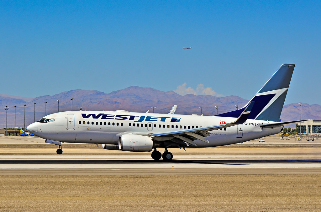 Photo of Westjet Airlines C-FWSK, Boeing 737-700