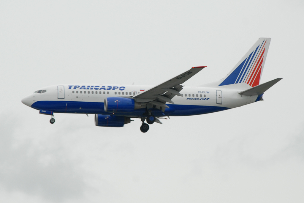 Photo of Transaero Airlines EI-EUW, Boeing 737-700