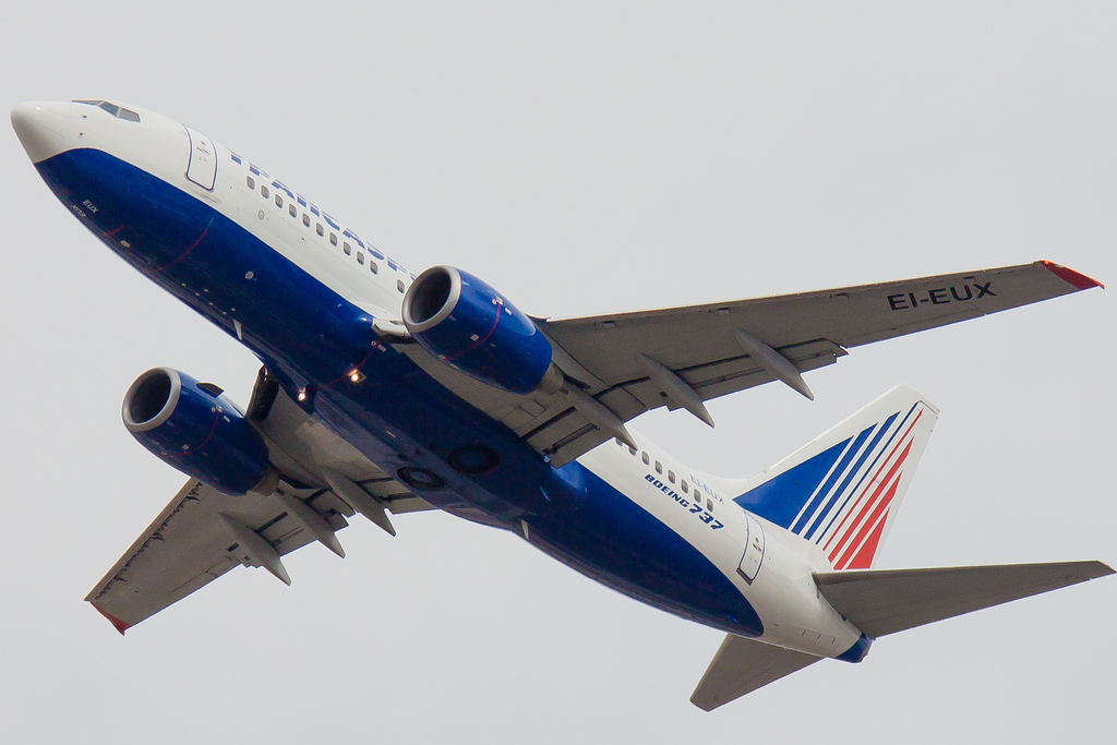 Photo of Transaero Airlines EI-EUX, Boeing 737-700