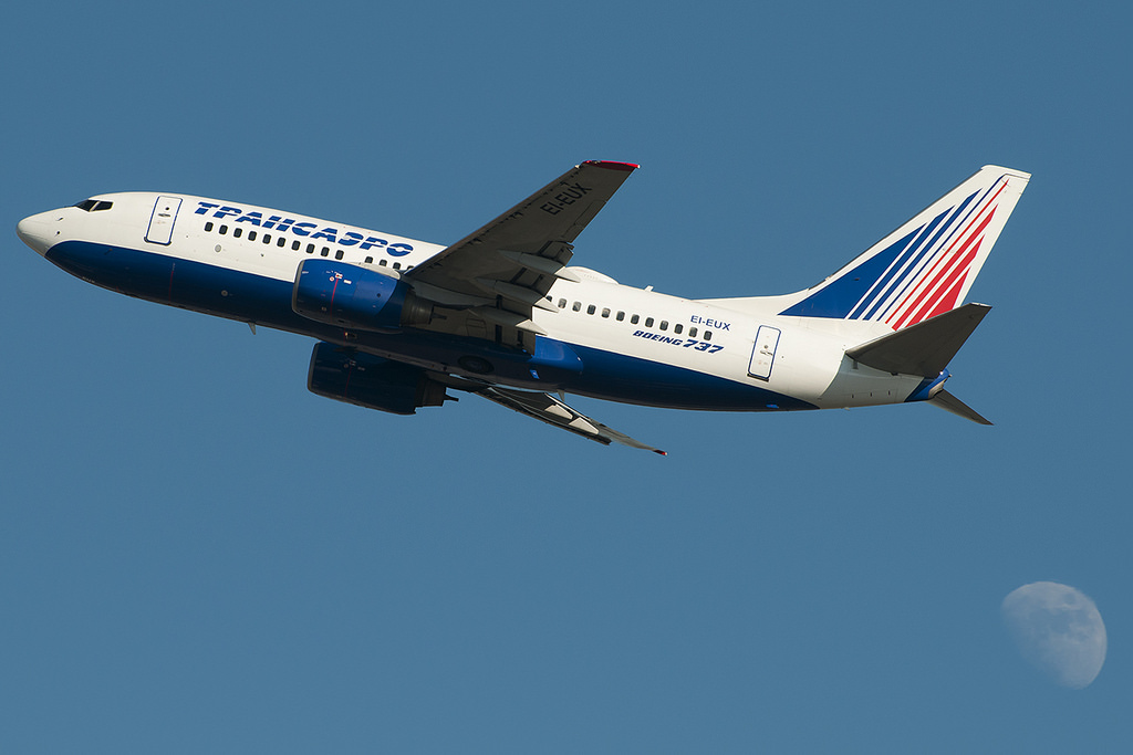 Photo of Transaero Airlines EI-EUX, Boeing 737-700
