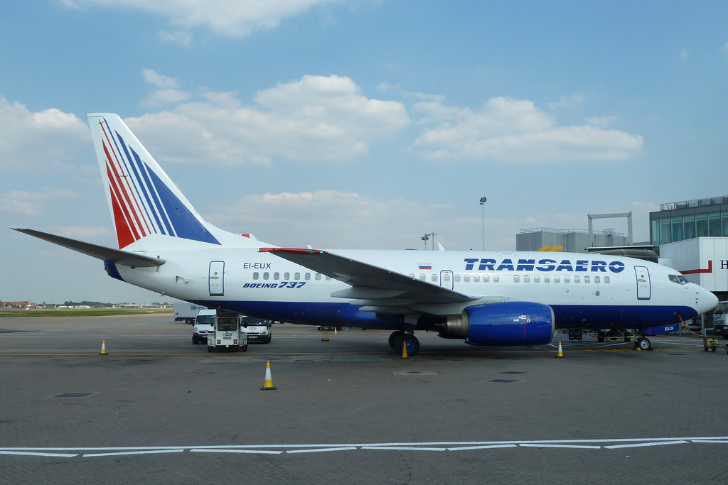 Photo of Transaero Airlines EI-EUX, Boeing 737-700