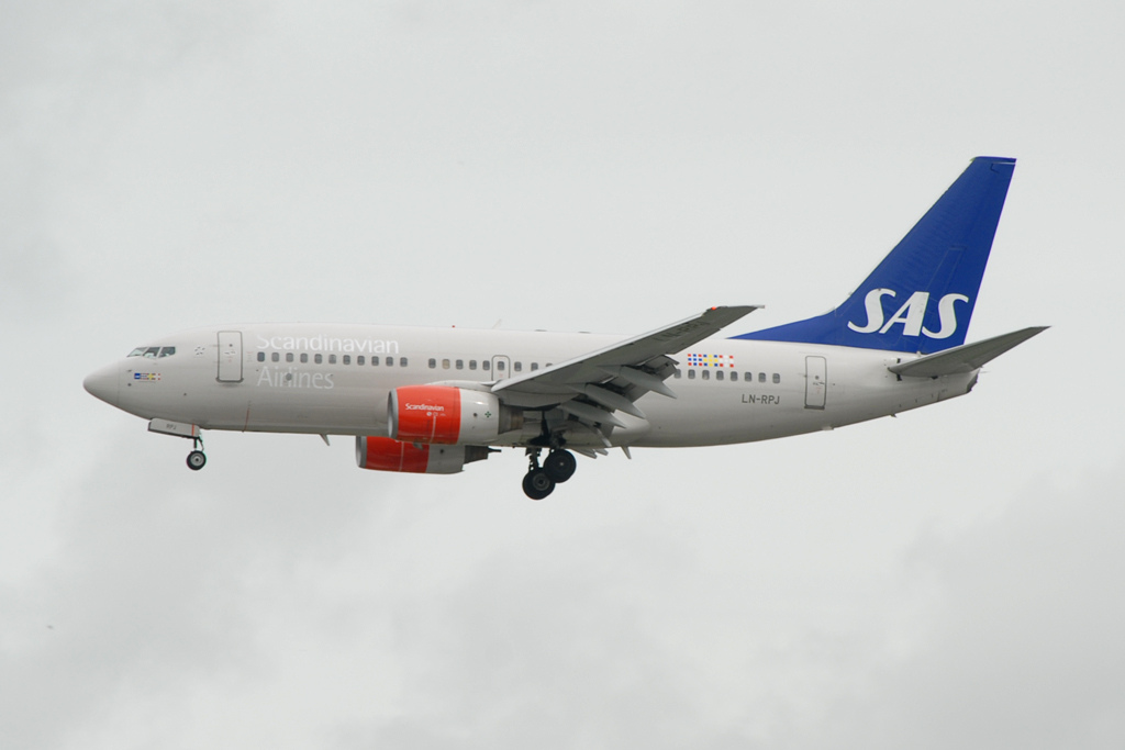 Photo of SAS Scandinavian Airlines LN-RPJ, Boeing 737-700