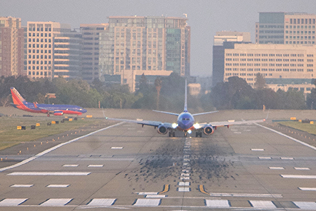 Photo of Southwest Airlines N202WN, Boeing 737-700