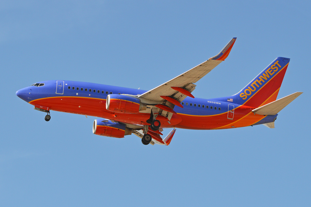 Photo of Southwest Airlines N202WN, Boeing 737-700
