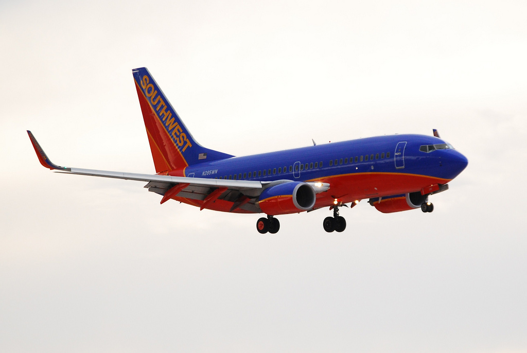 Photo of Southwest Airlines N285WN, Boeing 737-700
