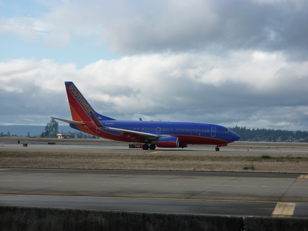Photo of Southwest Airlines N404WN, Boeing 737-700