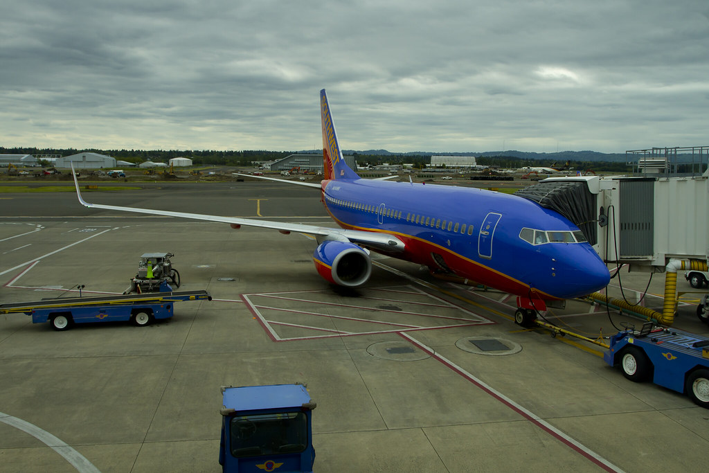 Photo of Southwest Airlines N404WN, Boeing 737-700