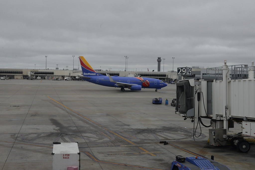 Photo of Southwest Airlines N409WN, Boeing 737-700