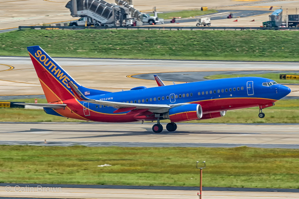 Photo of Southwest Airlines N552WN, Boeing 737-700