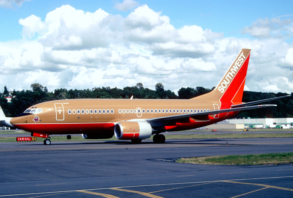 Photo of Southwest Airlines N708SW, Boeing 737-700