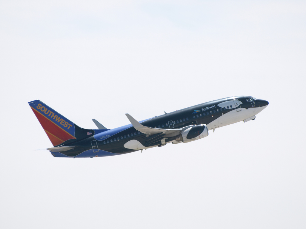 Photo of Southwest Airlines N713SW, Boeing 737-700