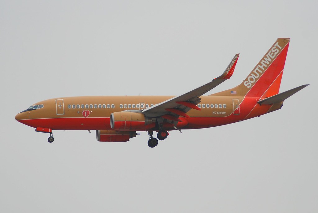Photo of Southwest Airlines N740SW, Boeing 737-700