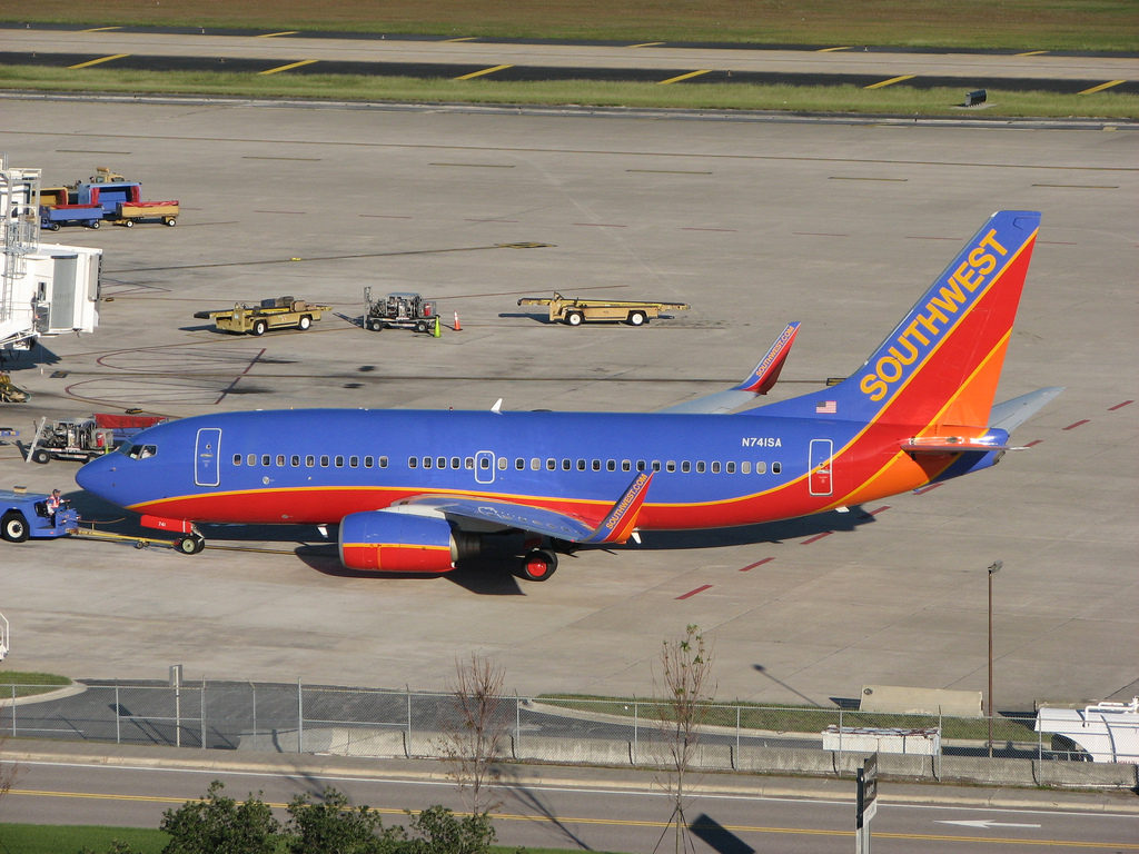 Photo of Southwest Airlines N741SA, Boeing 737-700