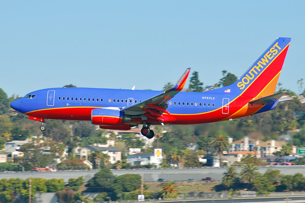 Photo of Southwest Airlines N757LV, Boeing 737-700