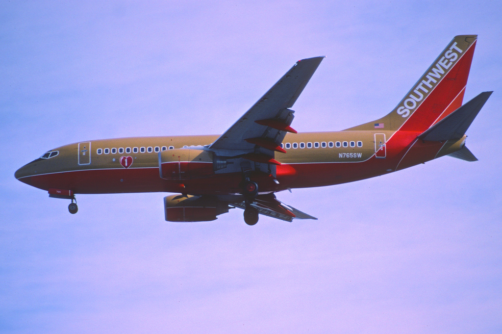 Photo of Southwest Airlines N765SW, Boeing 737-700