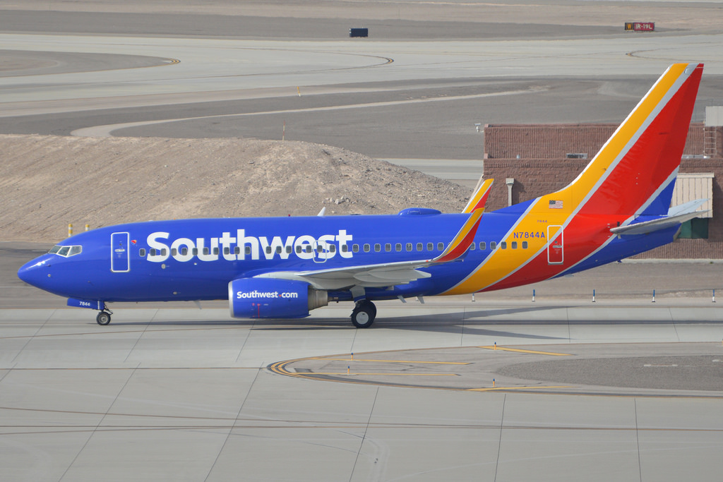 Photo of Southwest Airlines N7844A, Boeing 737-700