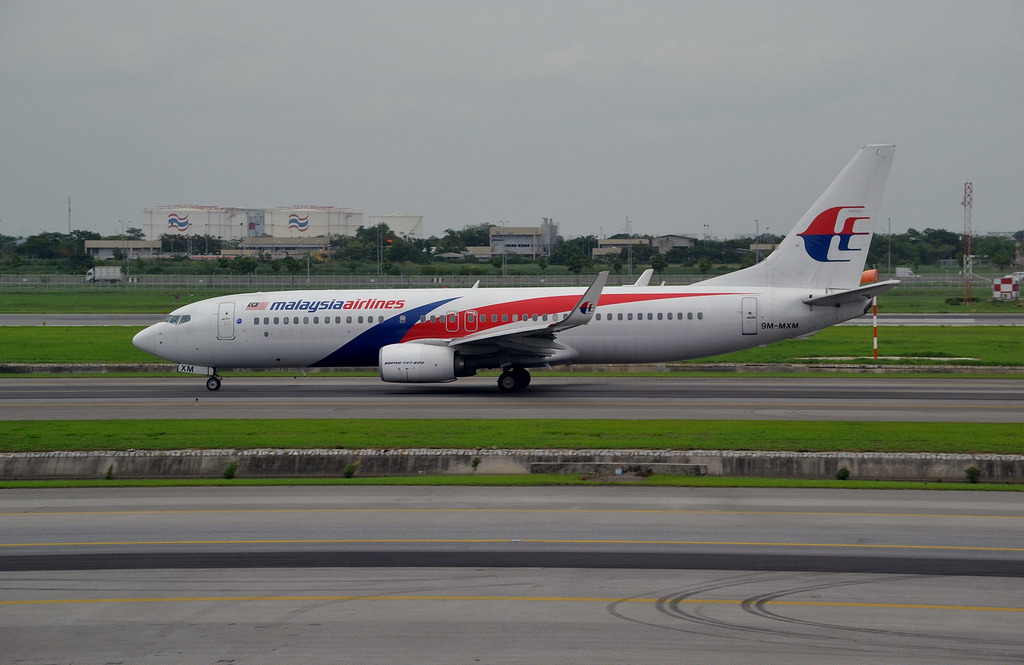 Photo of Malaysia Airlines 9M-MXM, Boeing 737-800