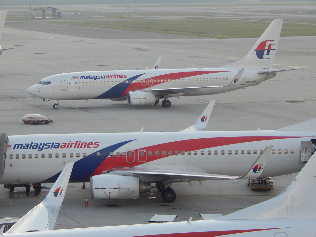 Photo of Malaysia Airlines 9M-MXN, Boeing 737-800
