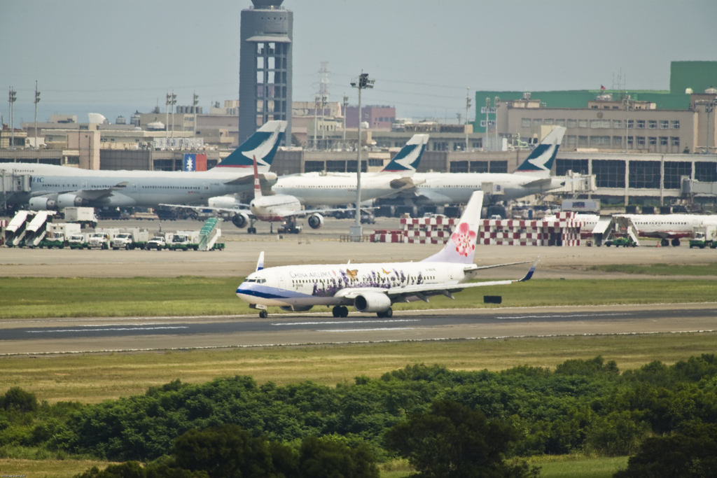 Photo of China Airlines B-18610, Boeing 737-800