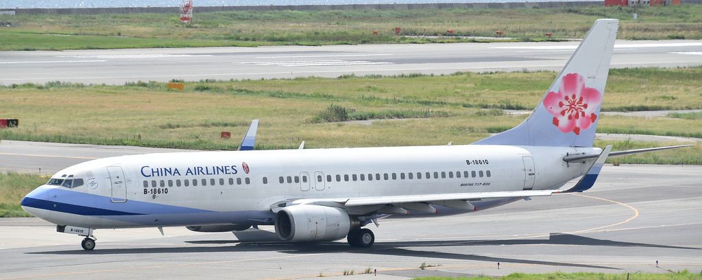 Photo of China Airlines B-18610, Boeing 737-800