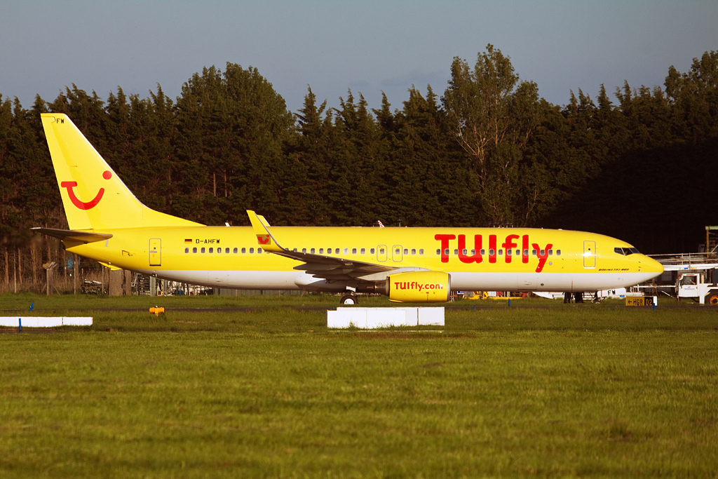 Photo of TUIFly D-AHFW, Boeing 737-800